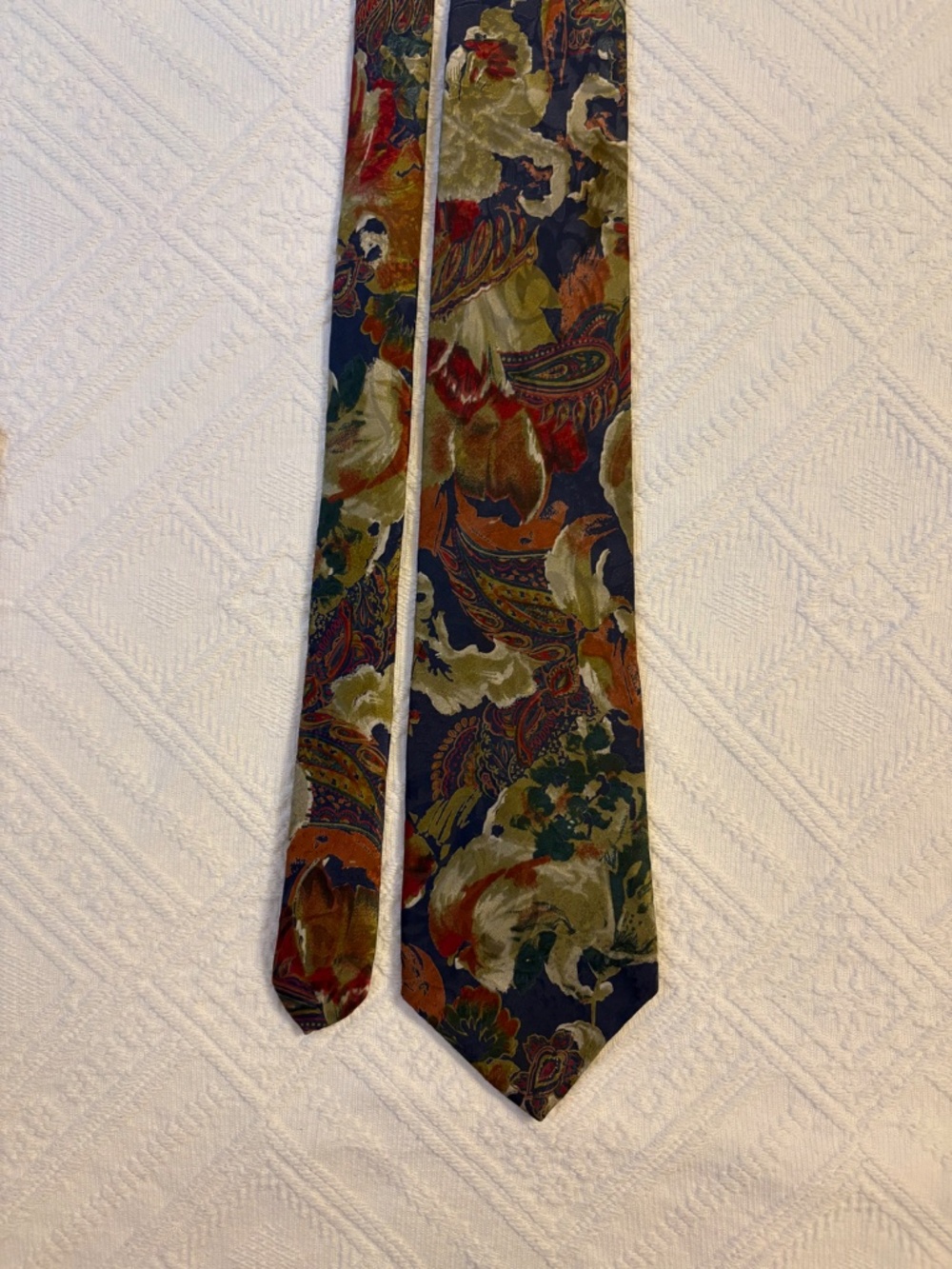 Vintage Boston Traders 100% Silk Abstract Floral Tapestry Necktie